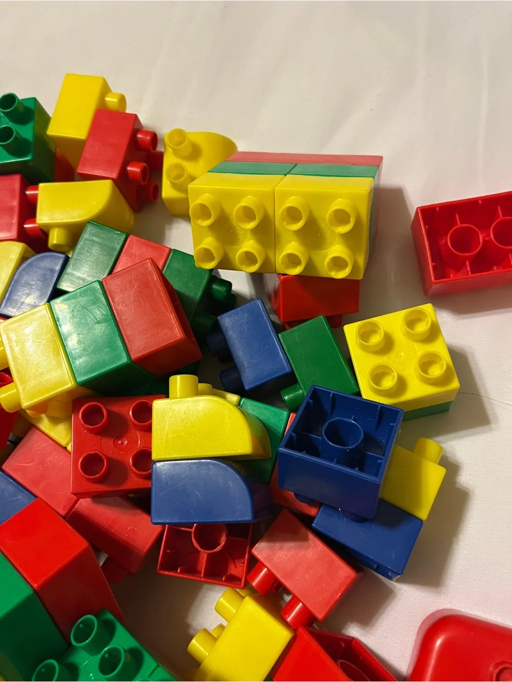 Plastic Building Blocks Set Red Baseplate Multicolor Toy Lot